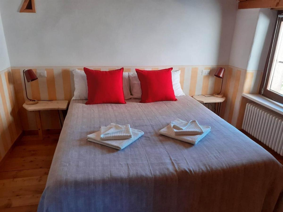 La Casa Torre Hotel Pignone Luaran gambar